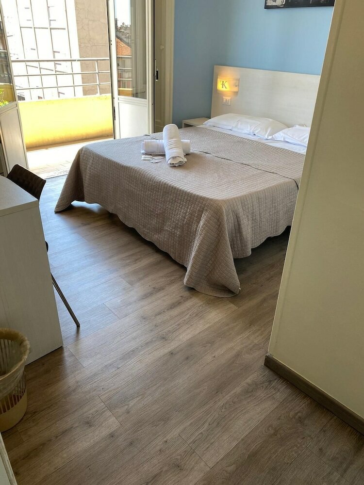 Фото Hotel Kennedy