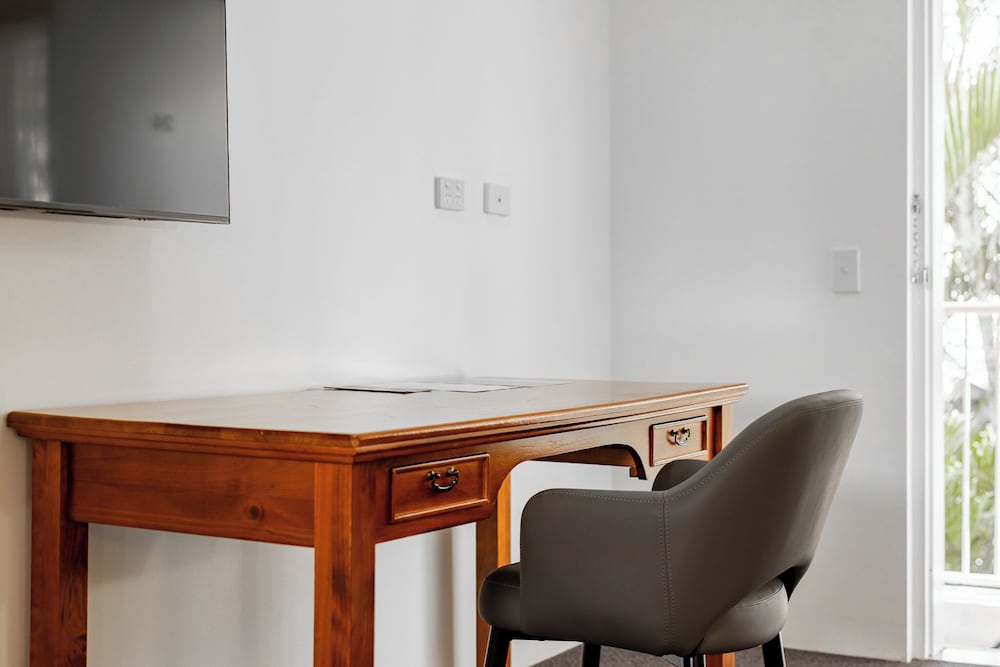 Фото Emerald Maraboon Motor Inn