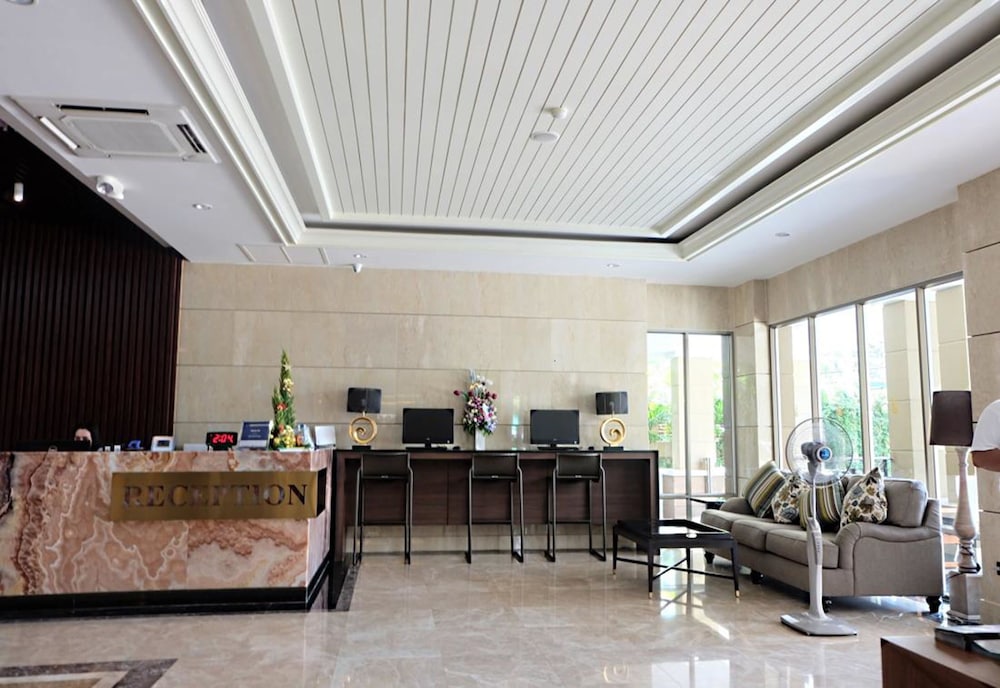 Фото March Hotel Pattaya