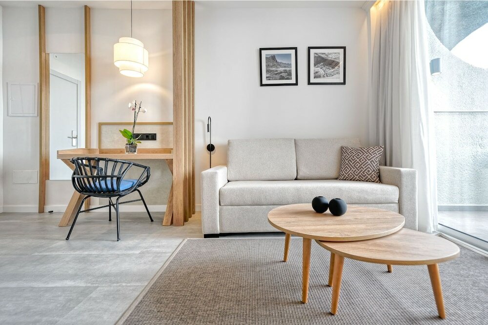 Фото Hovima Suites Costa Adeje