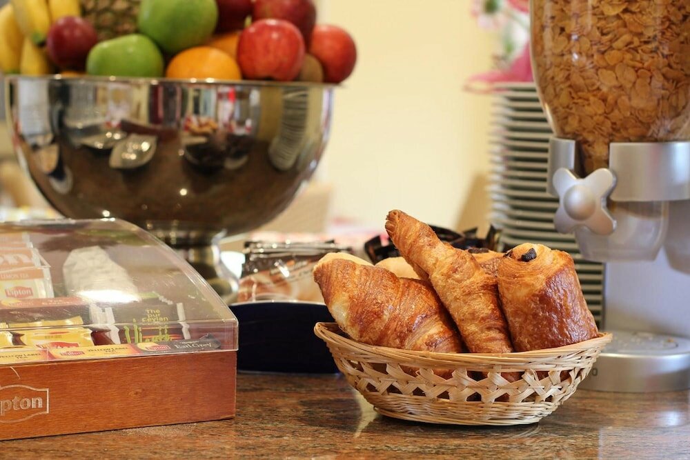 Фото Hotel Le Dauphin