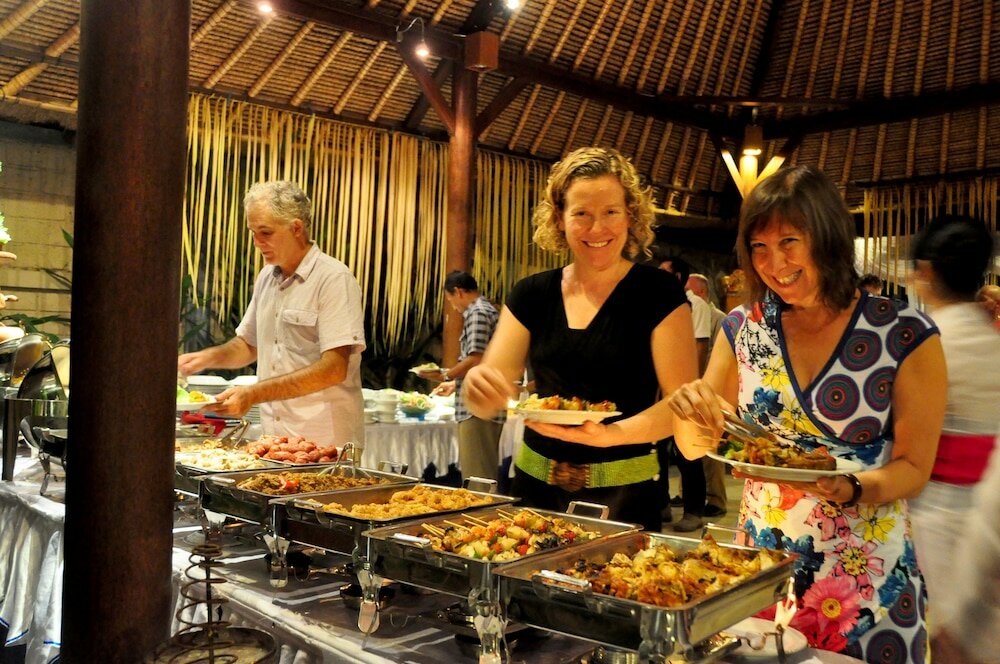 Фото Saren Indah Hotel