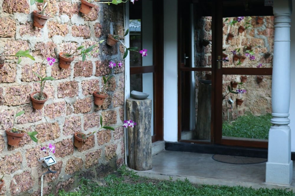 Фото Pavana Hotel