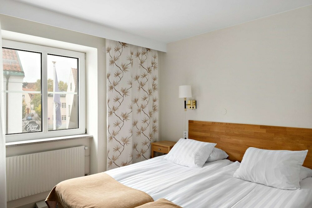 Фото Best Western Strand Hotel