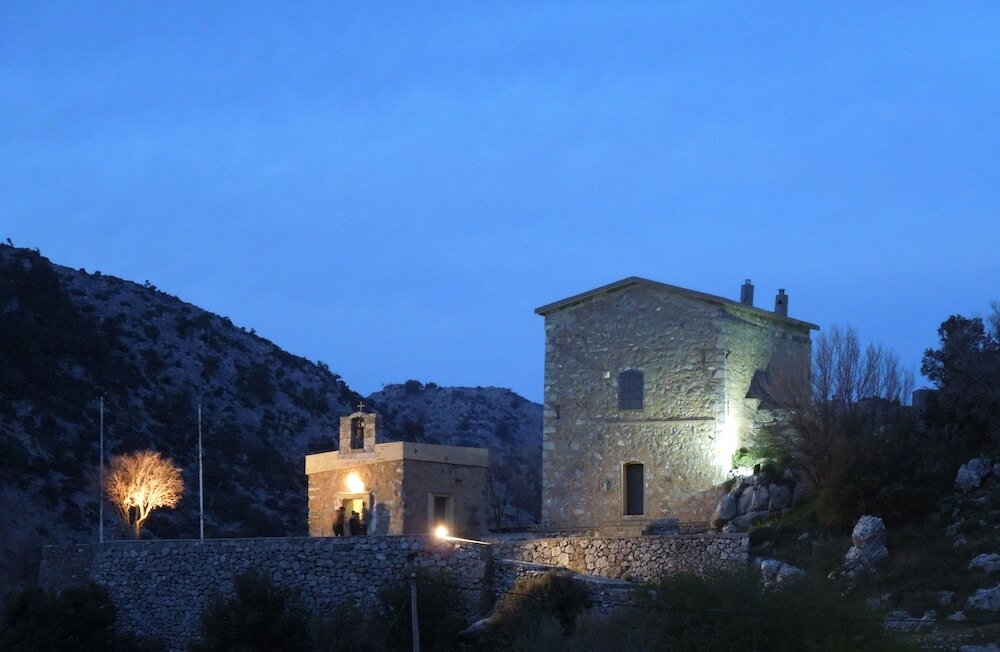 Фото Neos Omalos