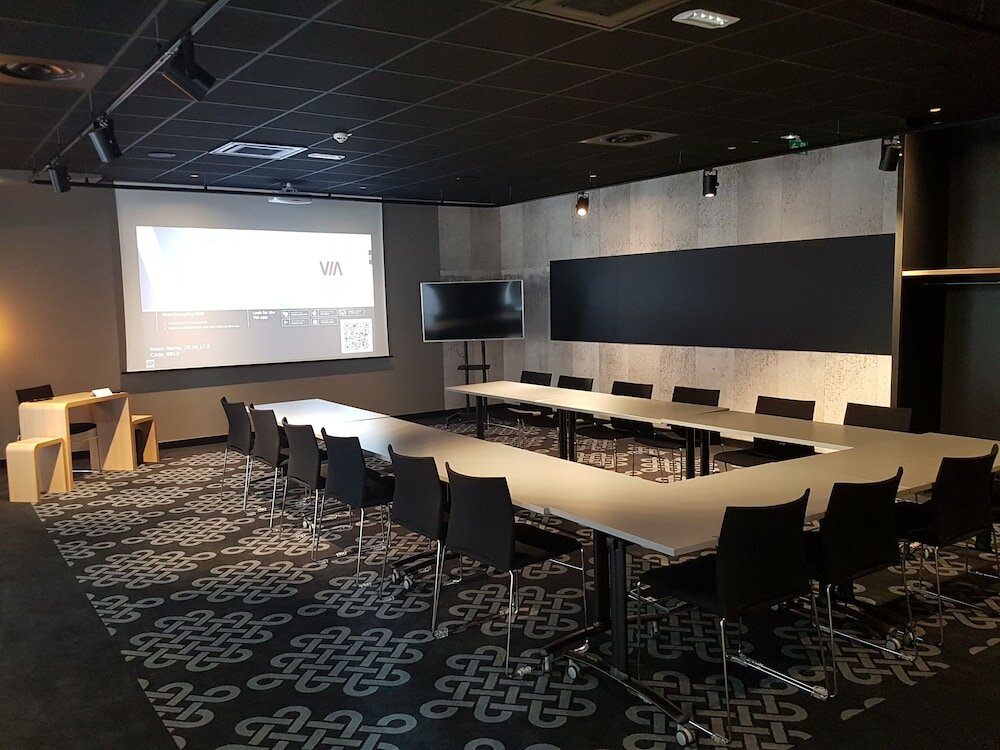 Фото Ibis Le Mans Centre Gare Nord