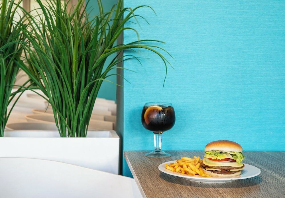 Фото Hotel Roquetas El Palmeral by Pierre & Vacances