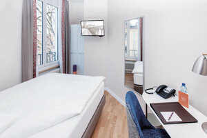 Гостиница Sorell Hotel Rex