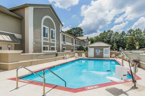 Гостиница Comfort Inn & Suites Greenwood near University