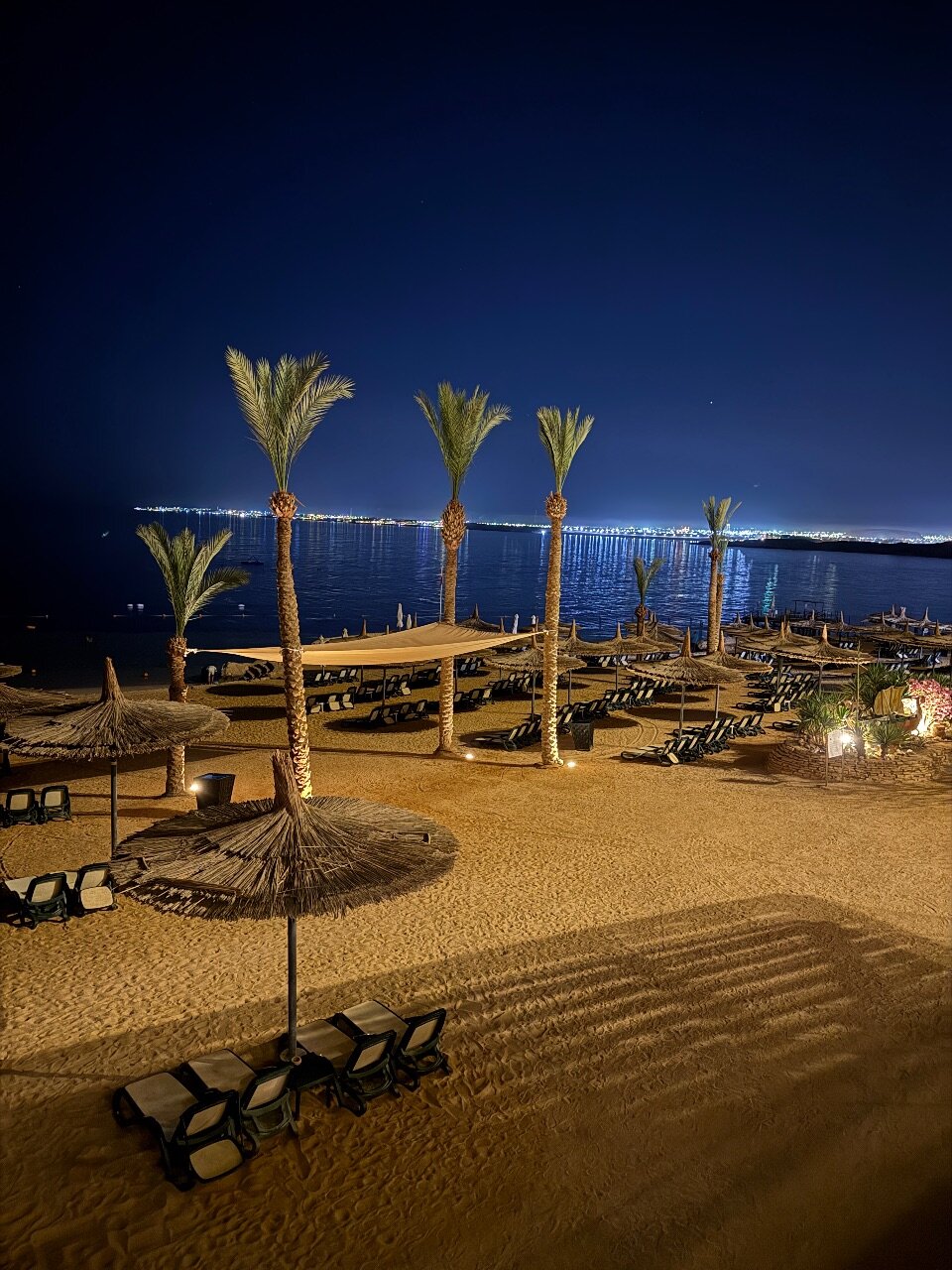 Фото Reef Oasis Blue Bay Resort