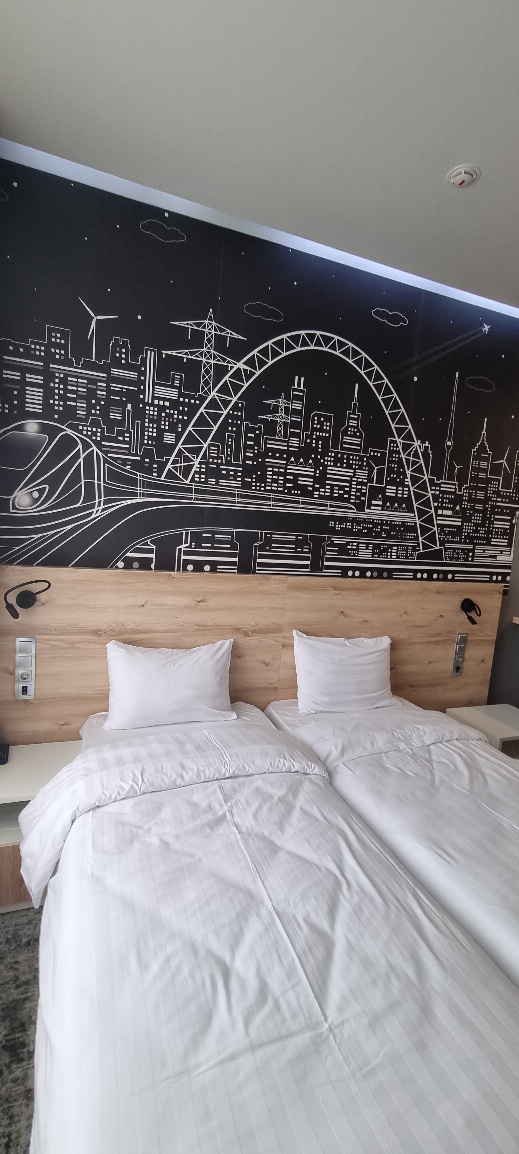 Фото Cosmos Stay Moscow Profsoyuznaya