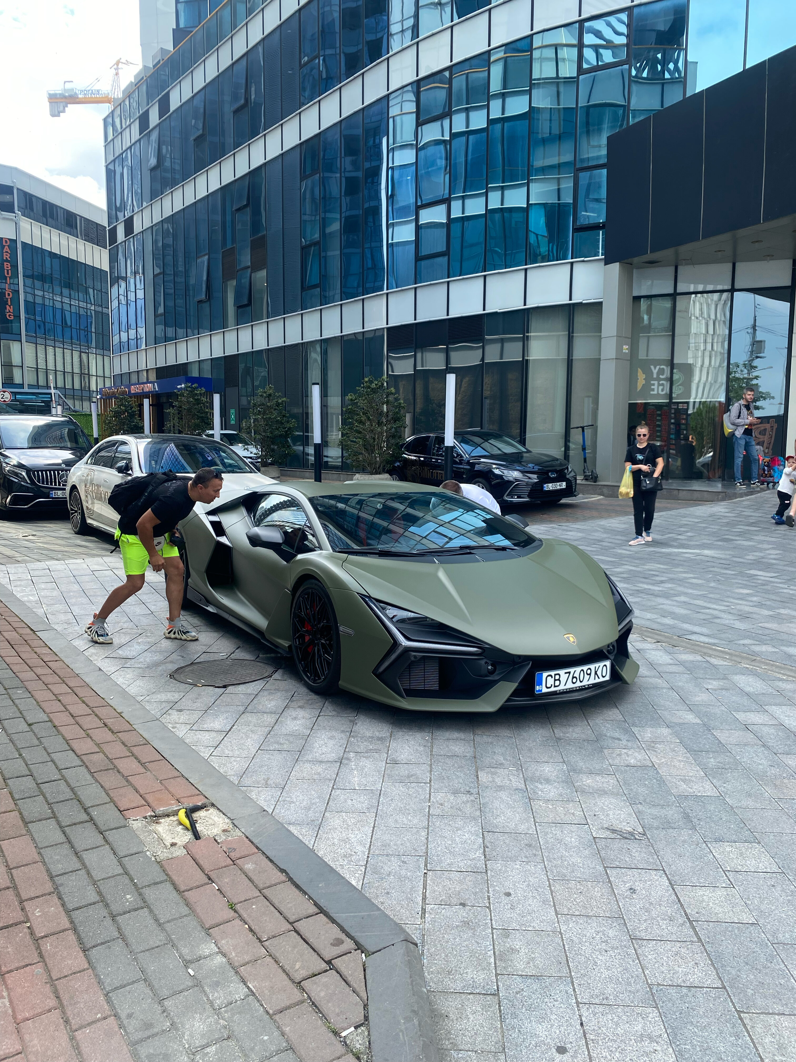 Фото 177290824316