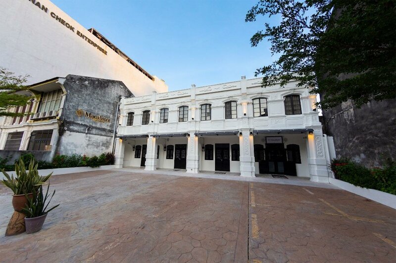 Гостиница Macalister Terraces Hotel в Джорджтауне