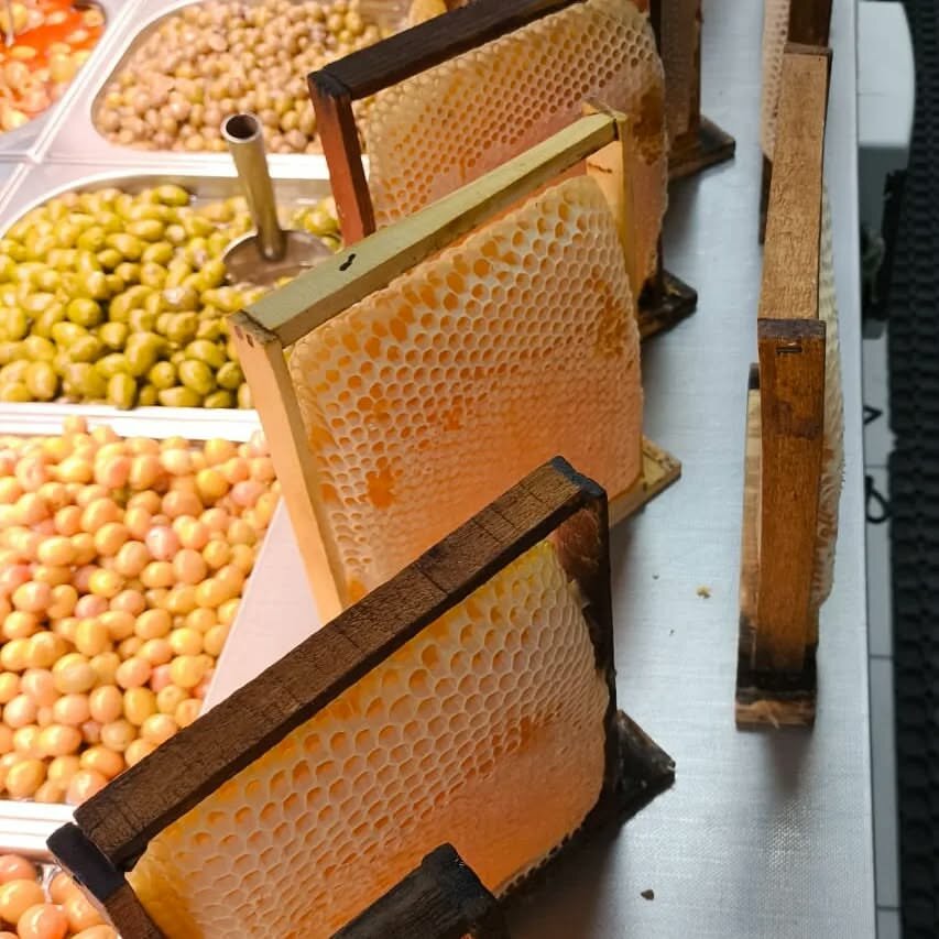 Dairy products shop Gocenoglu Dairy Products, Odemis, photo