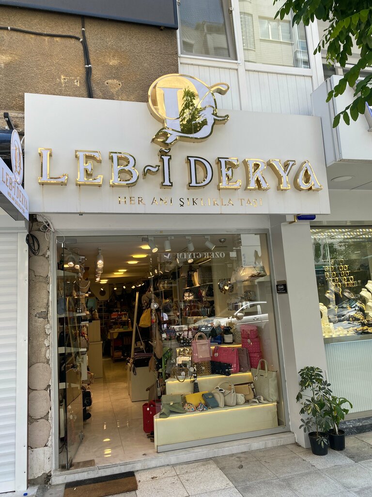 Bags and suitcases store Leb-i Derya Bag, Manisa, photo