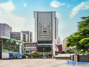 Гостиница City Comfort Inn Chongqing Yangjiaping Walking Street Light Rail Station