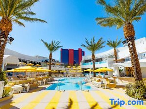Гостиница Fontainebleau Las Vegas