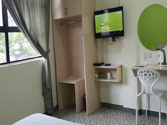 Фото Merlin Hotel