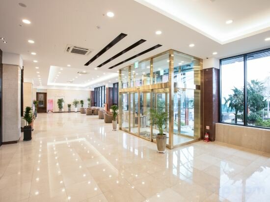 Фото Jeju Palace Hotel