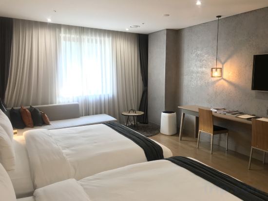 Фото Hotel28 Myeongdong