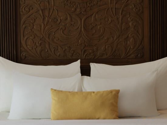 Фото Nirwana Beach & Resort