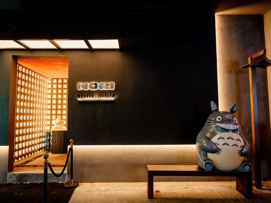 Фото A&em Saigon Hotel