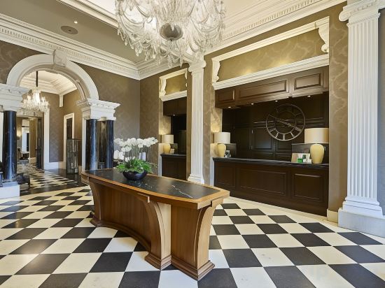 Фото Oulton Hall Hotel, SPA & Golf Resort