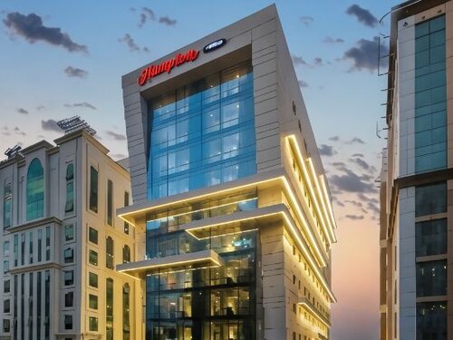 Внешний вид отеля Hampton by Hilton Doha Old Town в Дохе, фото 1