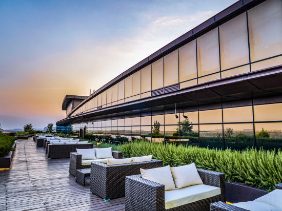 Фото Oaks Chengdu At Cultural Heritage Park