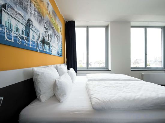 Фото Carathotel Düsseldorf City