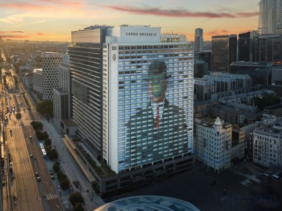 Фото отеля 2