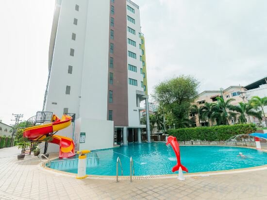 Фото Pattaya Discovery Beach Hotel