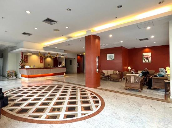 Фото Hadyai Golden Crown Hotel