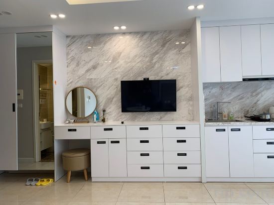 Фото Vinhomes D'Capitale Residence - CitiHome