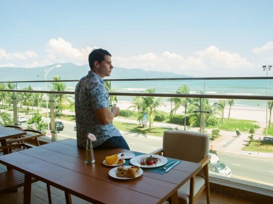 Фото TMS Hotel Da Nang Beach 