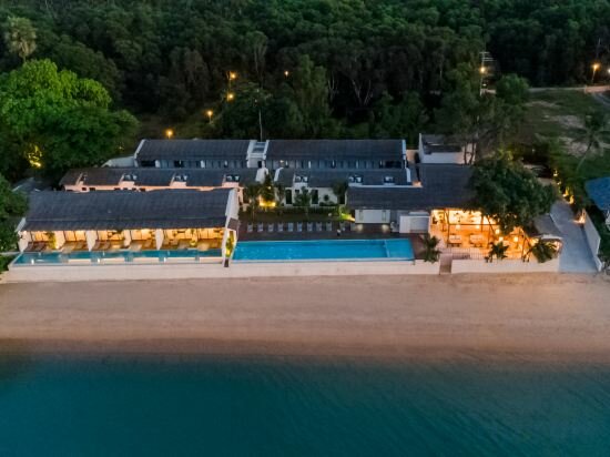 Фото The Flow Samui Beach Resort