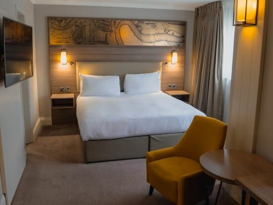 Фото DoubleTree by Hilton London - Docklands Riverside