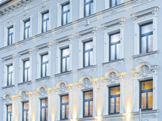 Фото Lucia Hotel