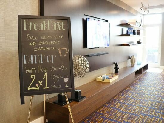 Фото Courtyard by Marriott Miami Dadeland