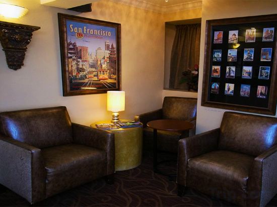 Фото Fitzgerald Hotel