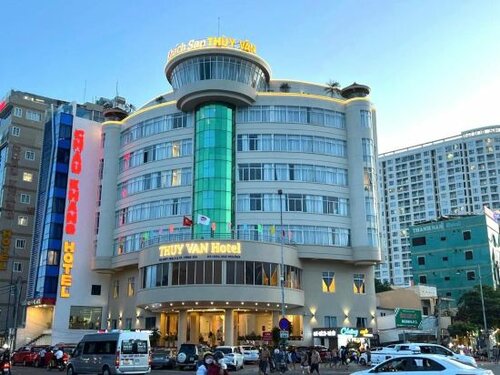 Гостиница Thuy Van Hotel Vung Tau в Вунгтау