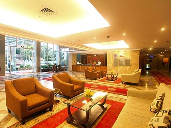 Фото Petro Hotel