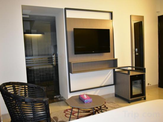 Фото Spring Hill Apartments