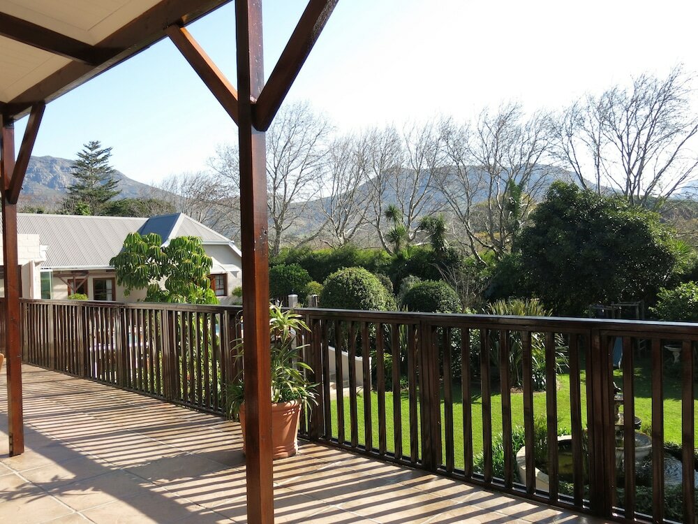 Фото Summit Place Guest House