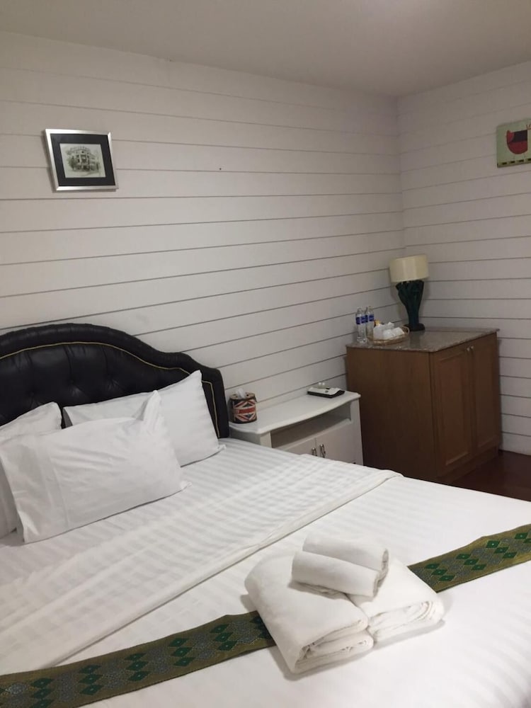 Фото Ban Thungdang Boutique Hotel