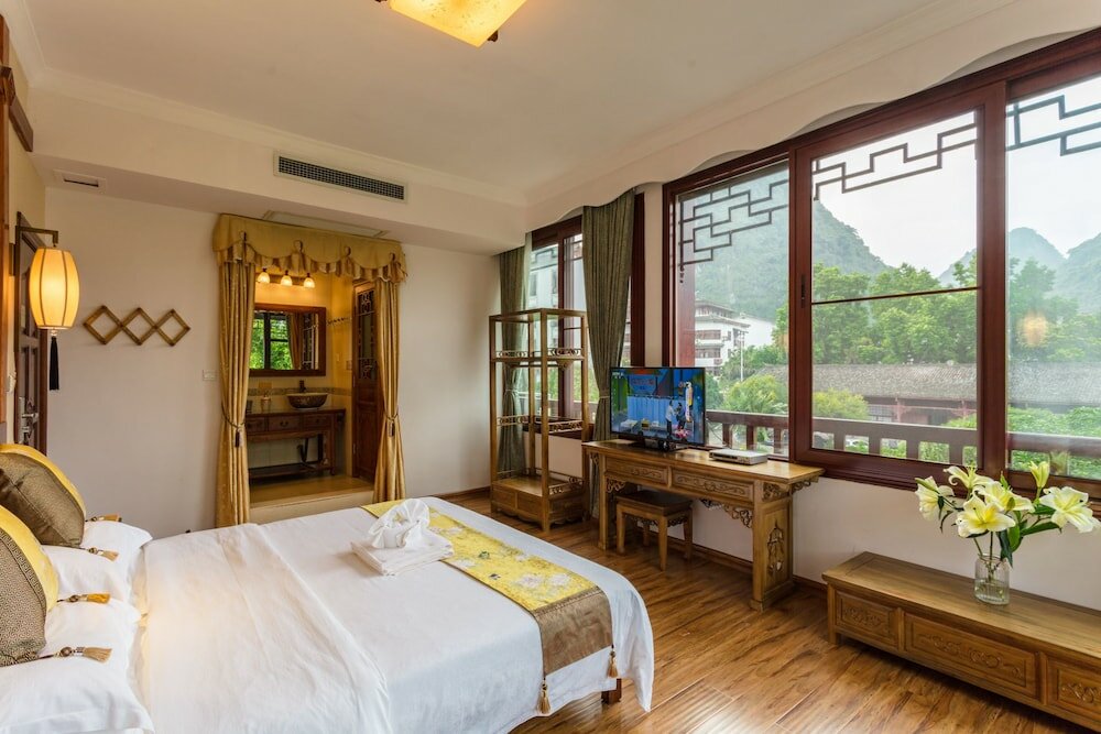 Фото Yangshuo Riverview Hotel