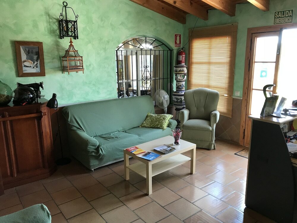 Фото Hostal Restaurante El Mero