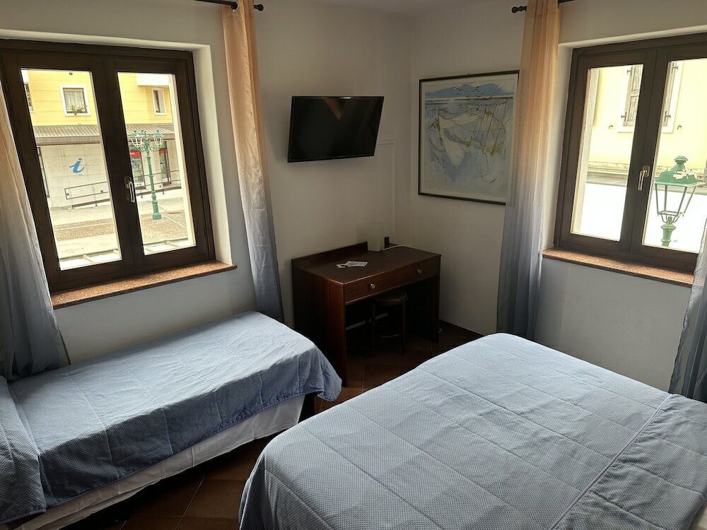 Фото Hotel Alla citta di Trieste