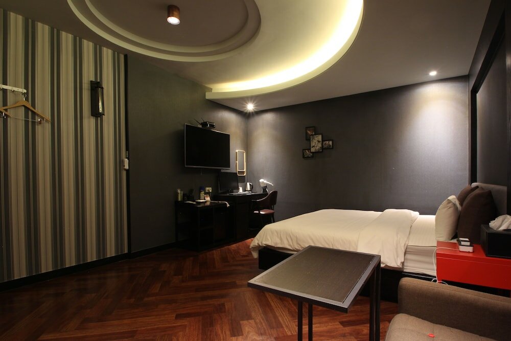 Фото French Code Hotel