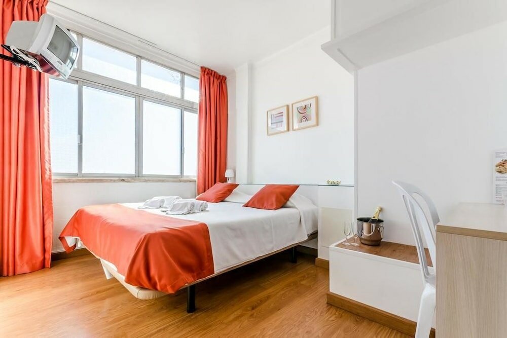 Фото Residencial Jardim da Amadora